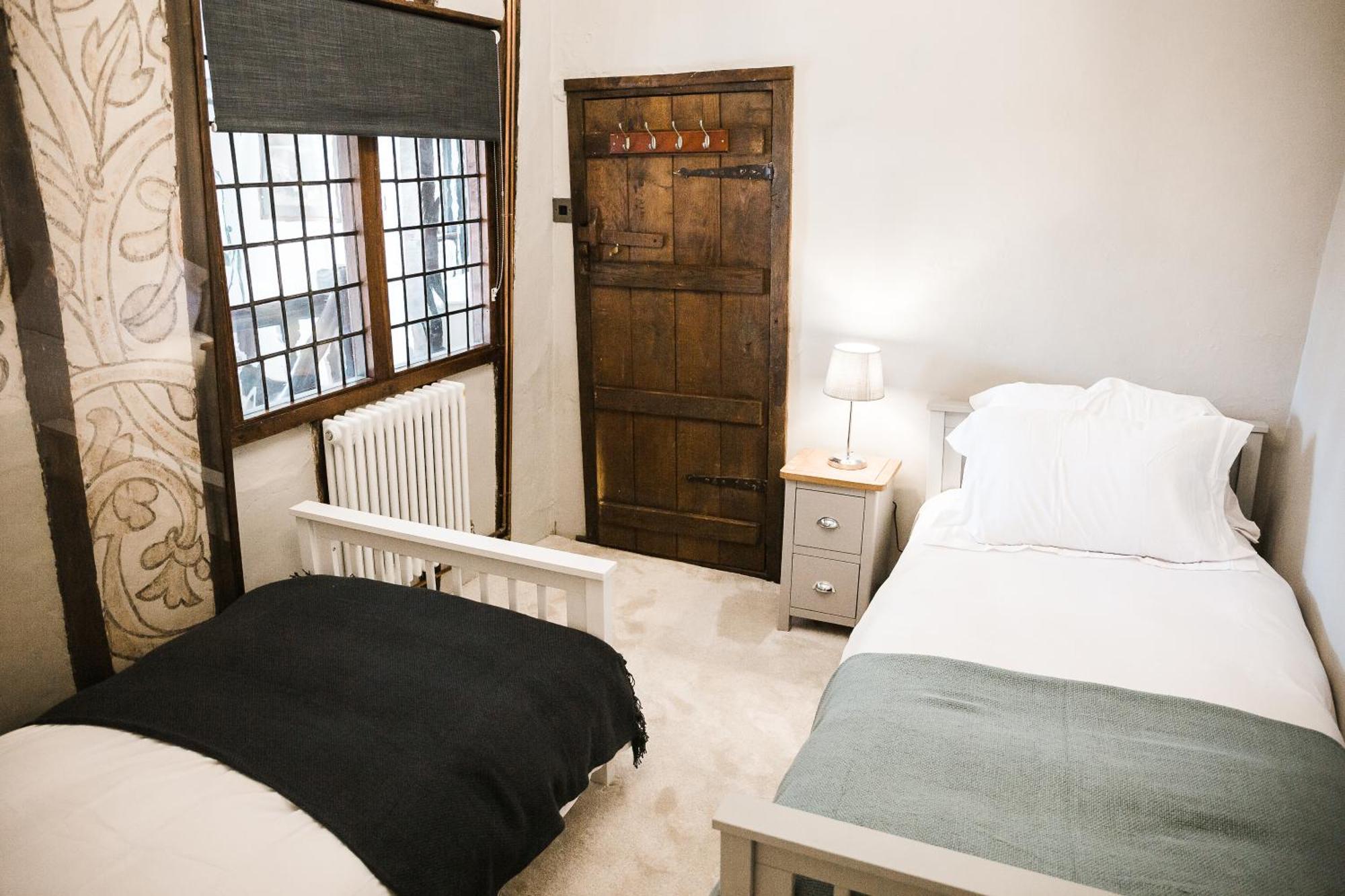 Willa Taylour House - Edenbridge, Sleeps 10, Historic, Unique Yet Modern Zewnętrze zdjęcie